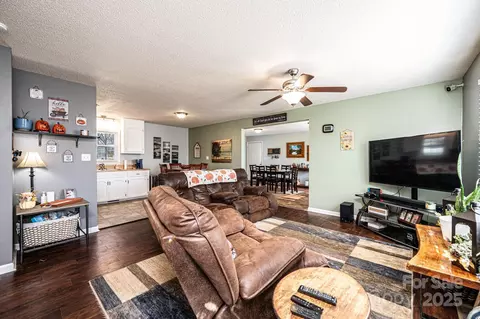 3567 Smithfield Nw Dr NW, Conover, NC 28613 photo 31