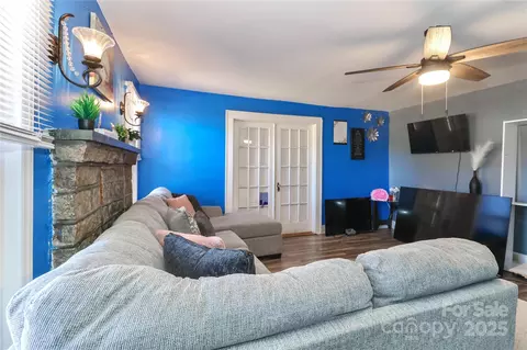 500 E 13th St, Kannapolis, NC 28083 photo 6