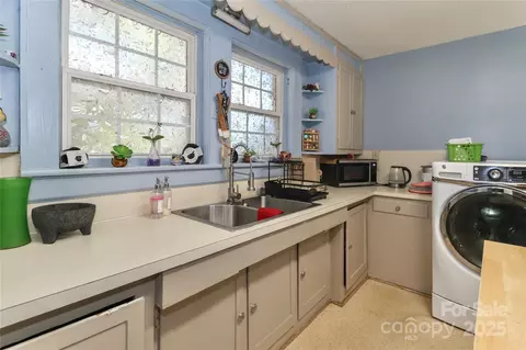 500 E 13th St, Kannapolis, NC 28083 photo 12