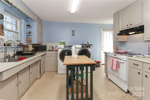 500 E 13th St, Kannapolis, NC 28083 photo 11