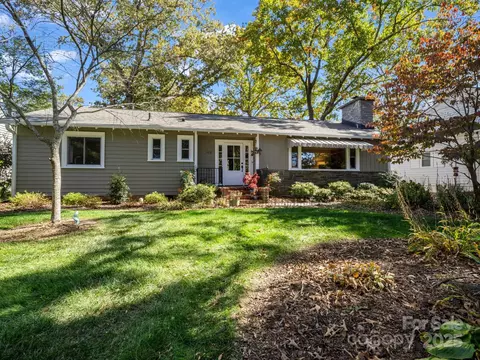 1618 Kensington Rd, Hendersonville, NC 28791