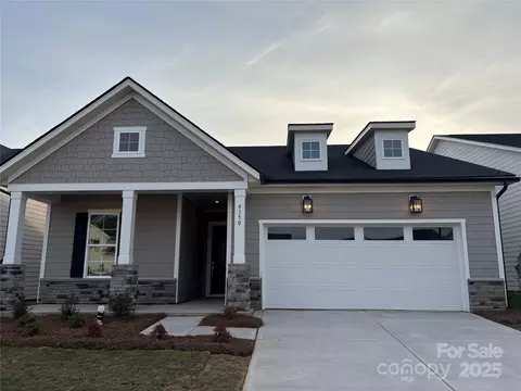 4150 Eastover 323 Gln #323, Charlotte, NC 28269