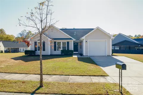 6023 Mary Blair Ln, Charlotte, NC 28214