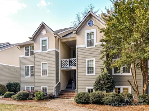 Exterior - 20115 Henerson Roa Rd #D, Cornelius, NC 28031 photo 3 of 10