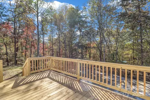 Exterior - 80 Winter 811 Ln #8&11, Mill Spring, NC 28756 photo 8 of 10