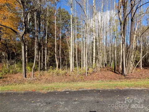 00 Old Roper Rd, Hendersonville, NC 28791