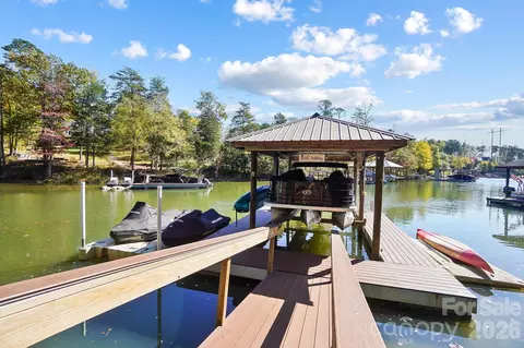 1203 Broadside Rd, York, SC 29745