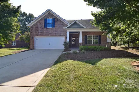 8416 Olde Stonegate Ln, Mint Hill, NC 28227