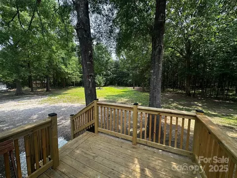 Exterior - 5458 Foxcroft Dr, Fort Lawn, SC 29714 photo 6 of 10