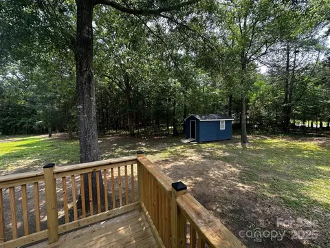 Exterior - 5458 Foxcroft Dr, Fort Lawn, SC 29714 photo 5 of 10