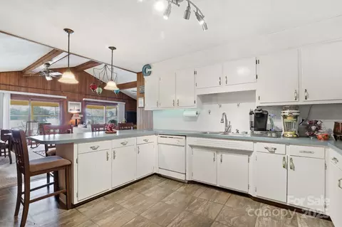 Kitchen - 2511 Primm Rd, Denver, NC 28037 photo 1 of 1