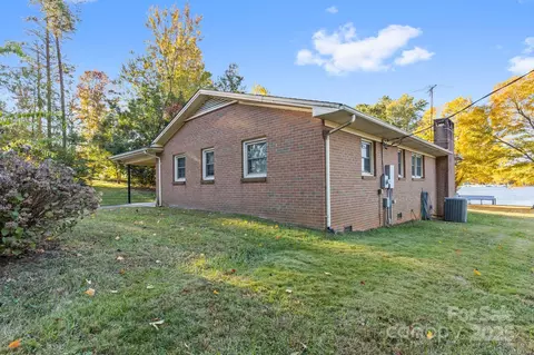 Exterior - 2511 Primm Rd, Denver, NC 28037 photo 2 of 4