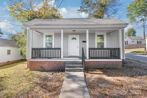 423 N East Ave, Kannapolis, NC 28083