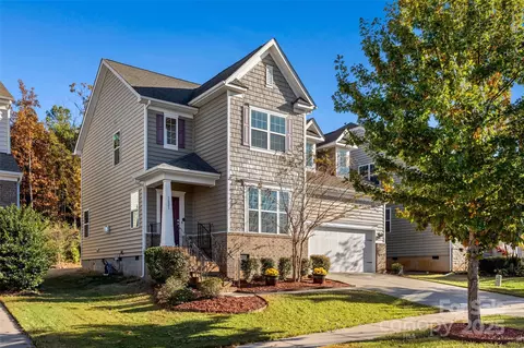 1821 Sapphire Meadow Dr, Fort Mill, SC 29715