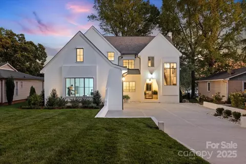 21520 Rio Oro Dr, Cornelius, NC 28031