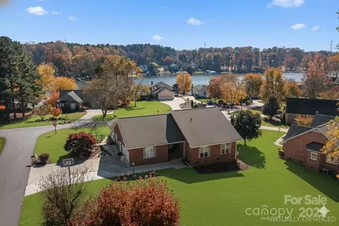 110 Captains Way, Troutman, NC 28166