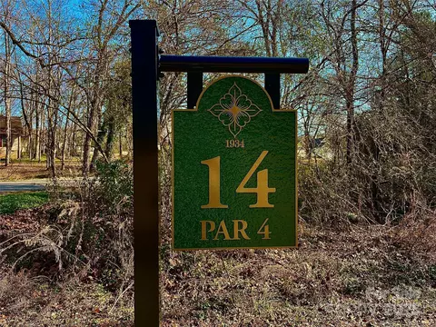 330 Pinewood Ln, Rock Hill, SC 29730