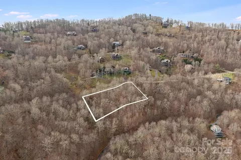 5961 Running Cedar Dr, Mars Hill, NC 28754