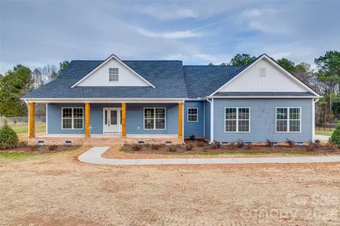 638 Edwards Rd, Fort Lawn, SC 29714