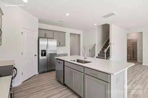 1517 Secrest Commons Dr, Monroe, NC 28112 photo 9