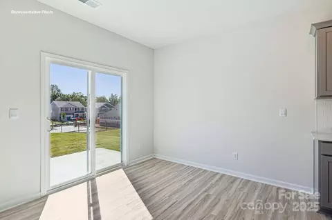1517 Secrest Commons Dr, Monroe, NC 28112 photo 5