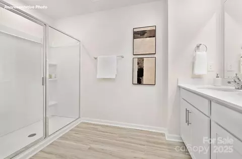 Bath - 1526 Secrest Commons Dr, Monroe, NC 28112 photo 3 of 3