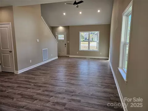 3679 Travertine Dr, Lancaster, SC 29720 photo 4