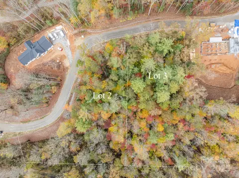 000 Reserve 3 Way #3, Hendersonville, NC 28739