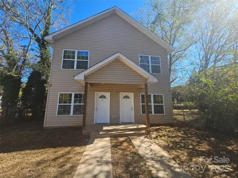 106 Steinkuhler 6 St #6, Chester, SC 29706