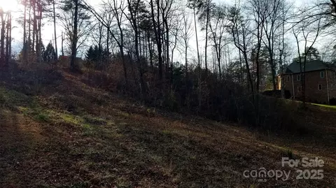 4269 Aaron Ct, Morganton, NC 28655 photo 8
