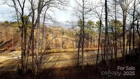 4269 Aaron Ct, Morganton, NC 28655