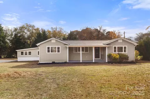 148 Shinnville Rd, Mooresville, NC 28115
