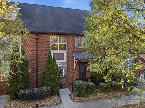 119 Steinbeck H Way #H, Mooresville, NC 28117