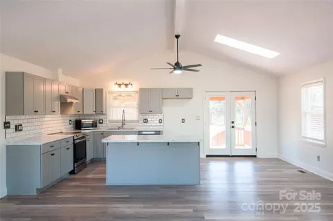 182 Red Hawk Ln, Olin, NC 28660 photo 5