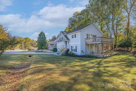 1709 Doves Rd, Fort Mill, SC 29708 photo 3