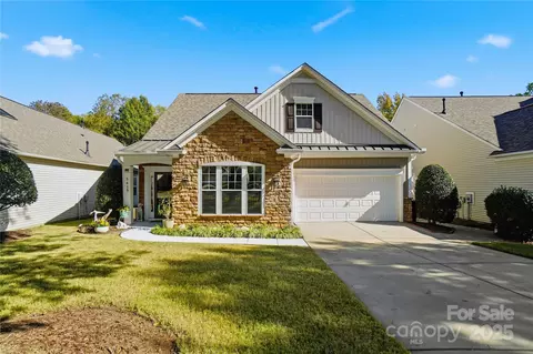 3415 Darlington Rd, Matthews, NC 28105