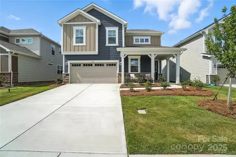 2829 Westmont Dr, Gastonia, NC 28052