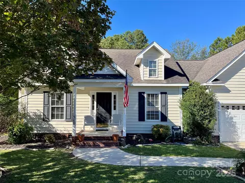 508 Barn Plank Ct, Lexington, SC 29072