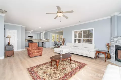 Living - 2814 Eagle View Ln, Monroe, NC 28110 photo 4 of 6