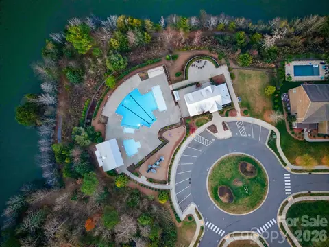 View/Area - 374 Hampton Trail Dr, Fort Mill, SC 29708 photo 2 of 4