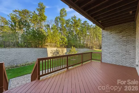 Exterior - 374 Hampton Trail Dr, Fort Mill, SC 29708 photo 3 of 5