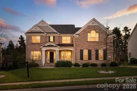 Exterior - 374 Hampton Trail Dr, Fort Mill, SC 29708 photo 2 of 5