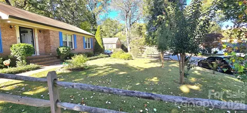 3416 Denson Pl, Charlotte, NC 28215