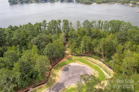1009 Kingbird 11 Ln #11, Clover, SC 29710