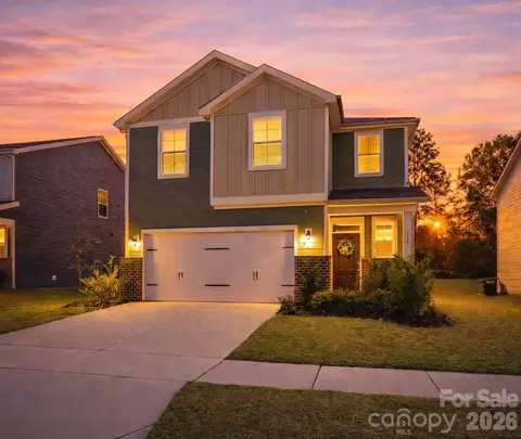 2132 Blue Sky Meadows Dr, Monroe, NC 28110