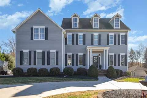 143 S Gibbs Rd, Mooresville, NC 28117