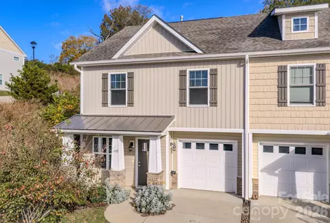 209 Stoney Point Way, Candler, NC 28715