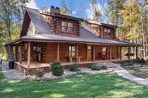 4525 Enoch Dr, Sherrills Ford, NC 28673