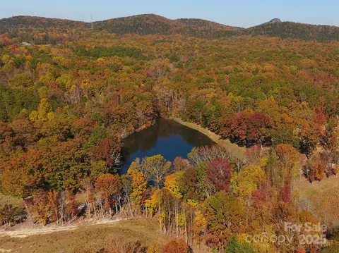 164 Linderman Lake Ln, Kings Mountain, NC 28086