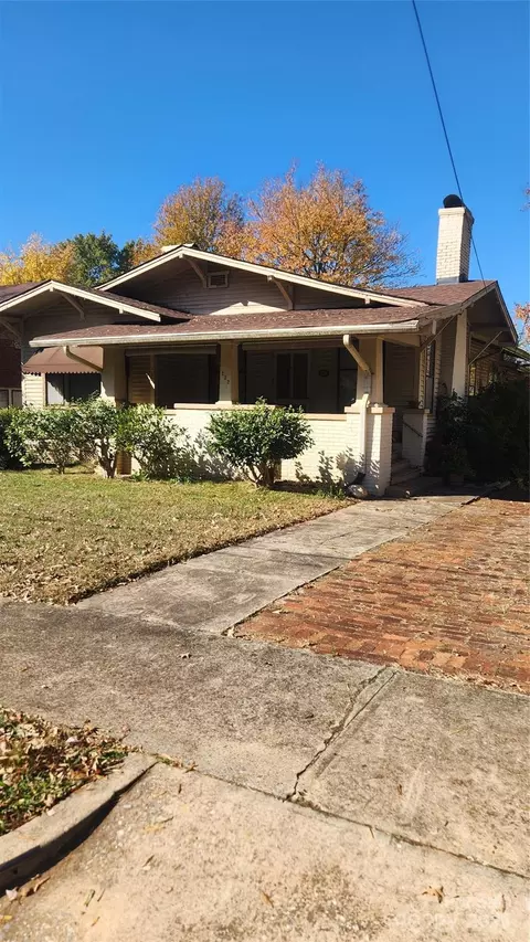 232 5th Se St SE, Hickory, NC 28602